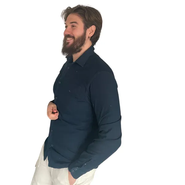 Le gars derrière l'écran